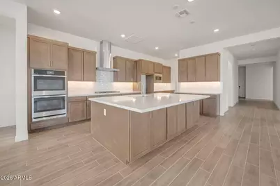 2433 E Alfonso Drive, San Tan Valley, AZ 85140 - Photo 2