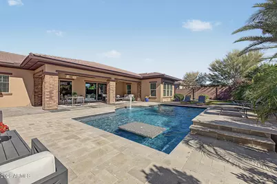 2263 E Crescent Way, Gilbert, AZ 85298 - Photo 4