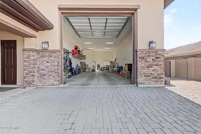 2263 E Crescent Way, Gilbert, AZ 85298 - Photo 48
