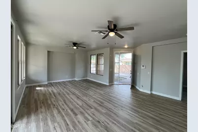 13557 W Cypress Street, Goodyear, AZ 85395 - Photo 4