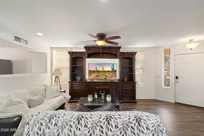 1940 E Aire Libre Avenue, Phoenix, AZ 85022 - Photo 10