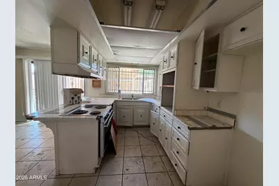 3323 S Poplar Street, Tempe, AZ 85282 - Photo 8