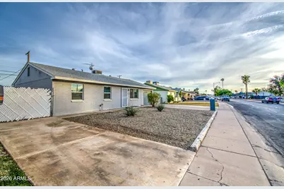 5727 N 64th Avenue, Glendale, AZ 85301 - Photo 4