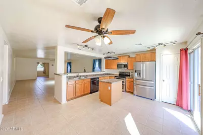 9085 N 115th Drive, Youngtown, AZ 85363 - Photo 4