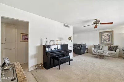 11085 W Frontier Drive, Sun City, AZ 85351 - Photo 8
