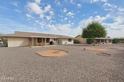 11085 W Frontier Drive, Sun City, AZ 85351 - Photo 30