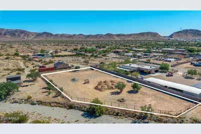 14350 S 44th Avenue #*-*, Laveen, AZ 85339 - Photo 2