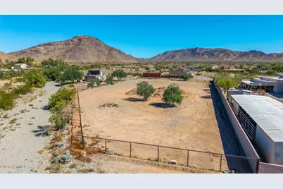 14350 S 44th Avenue #*-*, Laveen, AZ 85339 - Photo 16