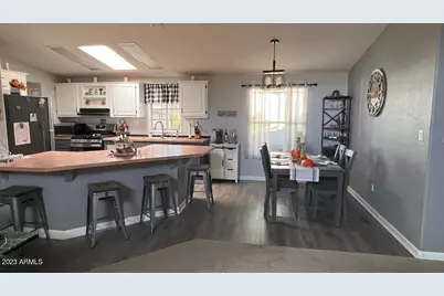 10701 N 99th Avenue #4, Peoria, AZ 85345 - Photo 12