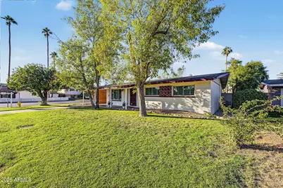 104 E La Jolla Drive, Tempe, AZ 85282 - Photo 2