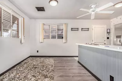 8836 N 28th Avenue, Phoenix, AZ 85051 - Photo 8