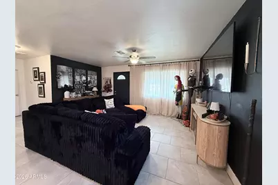 10947 W Hopi Street, Avondale, AZ 85323 - Photo 12