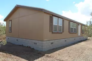 1993 Cumberland Rd, Ash Fork, AZ 86320 - Photo 2