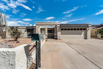 11207 N 49th Drive, Glendale, AZ 85304 - Photo 1