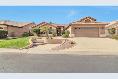 15586 W Whitton Avenue, Goodyear, AZ 85395 - Photo 1