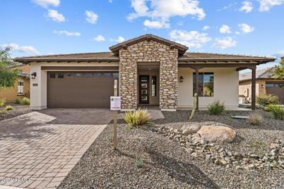 3900 N Ridge Runner Way, Wickenburg, AZ 85390 - Photo 1