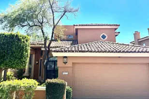 1075 E Shangri La Rd, Phoenix, AZ 85020 - Photo 1