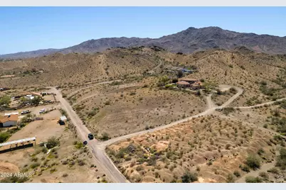 Xxxx S 41st, Laveen, AZ 85339 - Photo 1