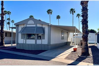 7300 N 51st Avenue #97, Glendale, AZ 85301 - Photo 1