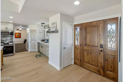 1505 E Cloud Road, Phoenix, AZ 85086 - Photo 2