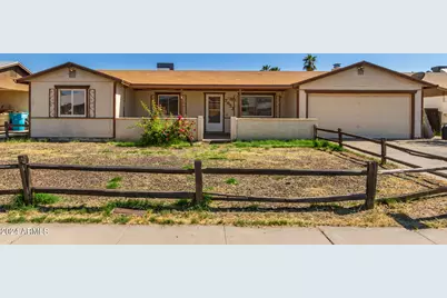 7953 W Meadowbrook, Phoenix, AZ 85033 - Photo 1