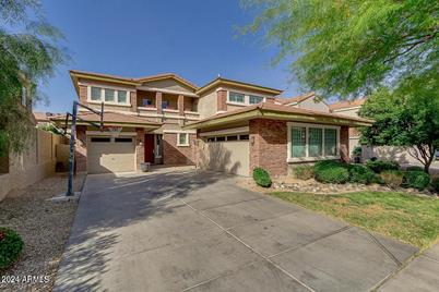 16054 W Shangri La Road, Surprise, AZ 85379 - Photo 1