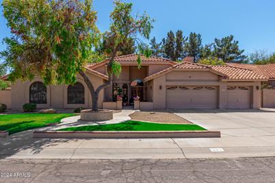 251 E Vera Lane, Tempe, AZ 85284 - Photo 1