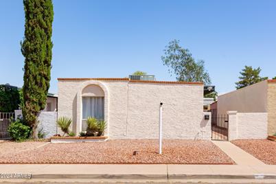 430 W Manhatton Drive, Tempe, AZ 85282 - Photo 1