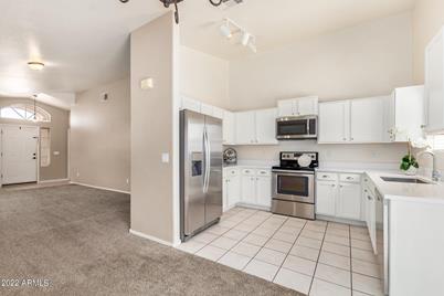 5960 S Brittany Lane, Tempe, AZ 85283 - Photo 1