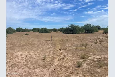 3030 W Mescalero, Eloy, AZ 85131 - Photo 1