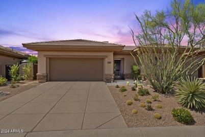 7612 E Balao Drive, Scottsdale, AZ 85266 - Photo 1