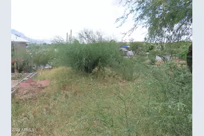 100 Blk, N Neary, Superior, AZ 85173 - Photo 1