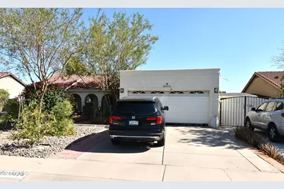 6313 W Onyx Avenue, Glendale, AZ 85302 - Photo 1