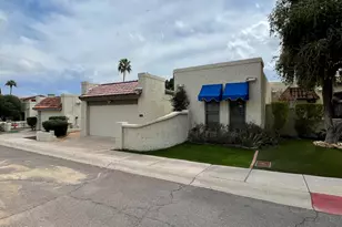 4617 E Desert Dr, Phoenix, AZ 85044 - Photo 1