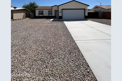 10019 W Monaco Boulevard, Arizona City, AZ 85123 - Photo 1
