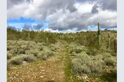 3353 W Roughrider 5 Ac Road #-, New River, AZ 85087 - Photo 1