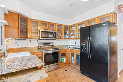 921 W University, Mesa, AZ 85201 - Photo 1