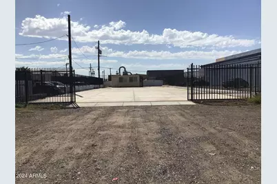 3418 S Central Avenue, Phoenix, AZ 85040 - Photo 1
