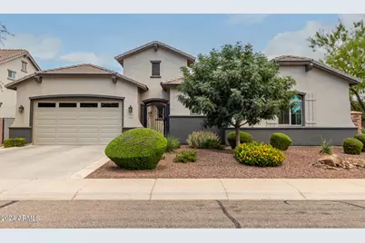 2512 E Plum Street, Gilbert, AZ 85298 - Photo 1