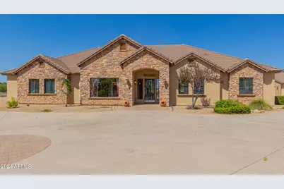 2336 E Elk Bugle, San Tan Valley, AZ 85140 - Photo 1