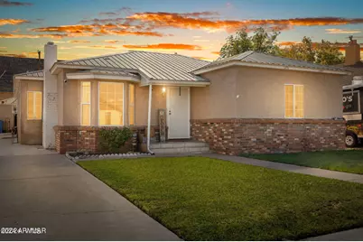 207 W Buffalo Street, Holbrook, AZ 86025 - Photo 1