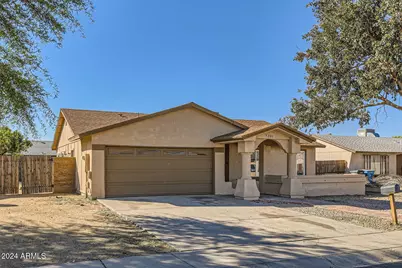 7201 W Catalina, Phoenix, AZ 85033 - Photo 1