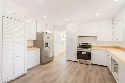 608 Arizona, Bisbee, AZ 85603 - Photo 1