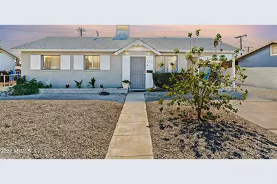 6515 W Cheery Lynn, Phoenix, AZ 85033 - Photo 1