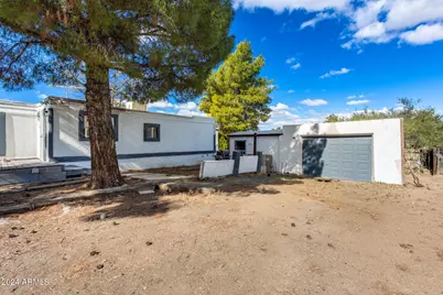 20570 E Larry, Mayer, AZ 86333 - Photo 1