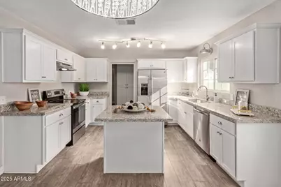 1719 E Verde, Phoenix, AZ 85016 - Photo 1