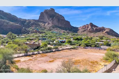 5405 E McDonald, Paradise Valley, AZ 85253 - Photo 1