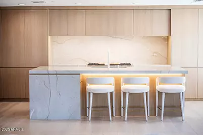 2402 E Esplanade, Phoenix, AZ 85016 - Photo 1