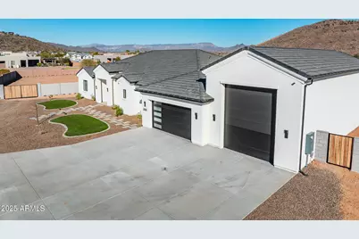 2808 W Here To There, Phoenix, AZ 85086 - Photo 1