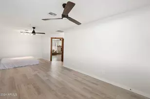 8340 E Thomas Rd, Scottsdale, AZ 85251 - Photo 18